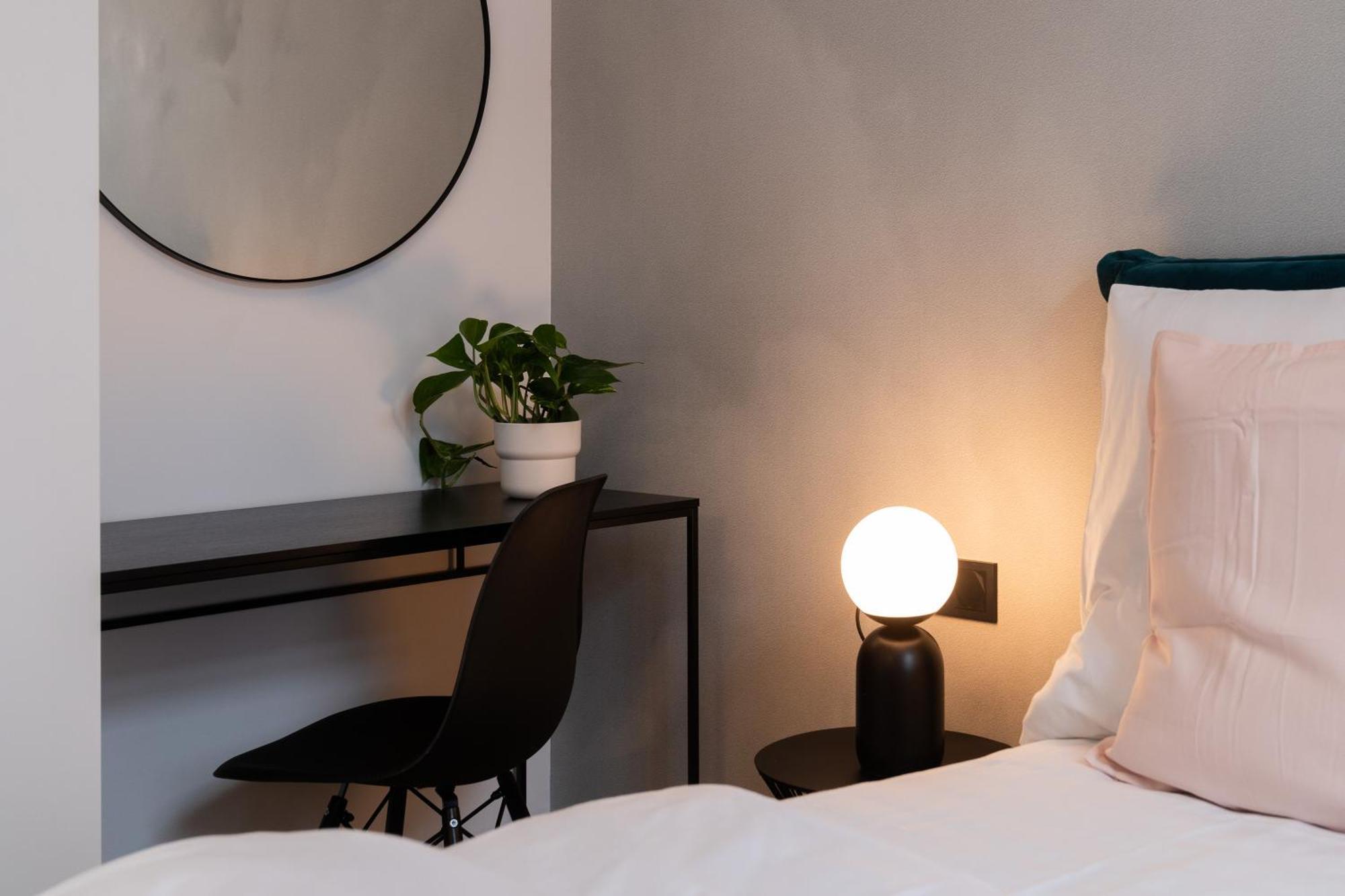Urban Oasis Brno Apartment Luaran gambar